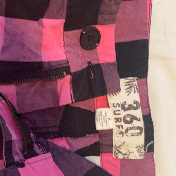 Two for price of one pairs plaid short shorts - Picture 4 of 5